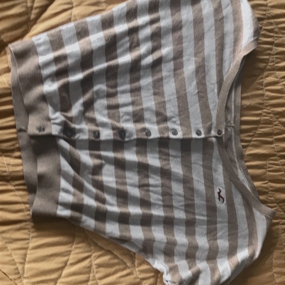 hollister brown and white striped button up top - Picture 4 of 4